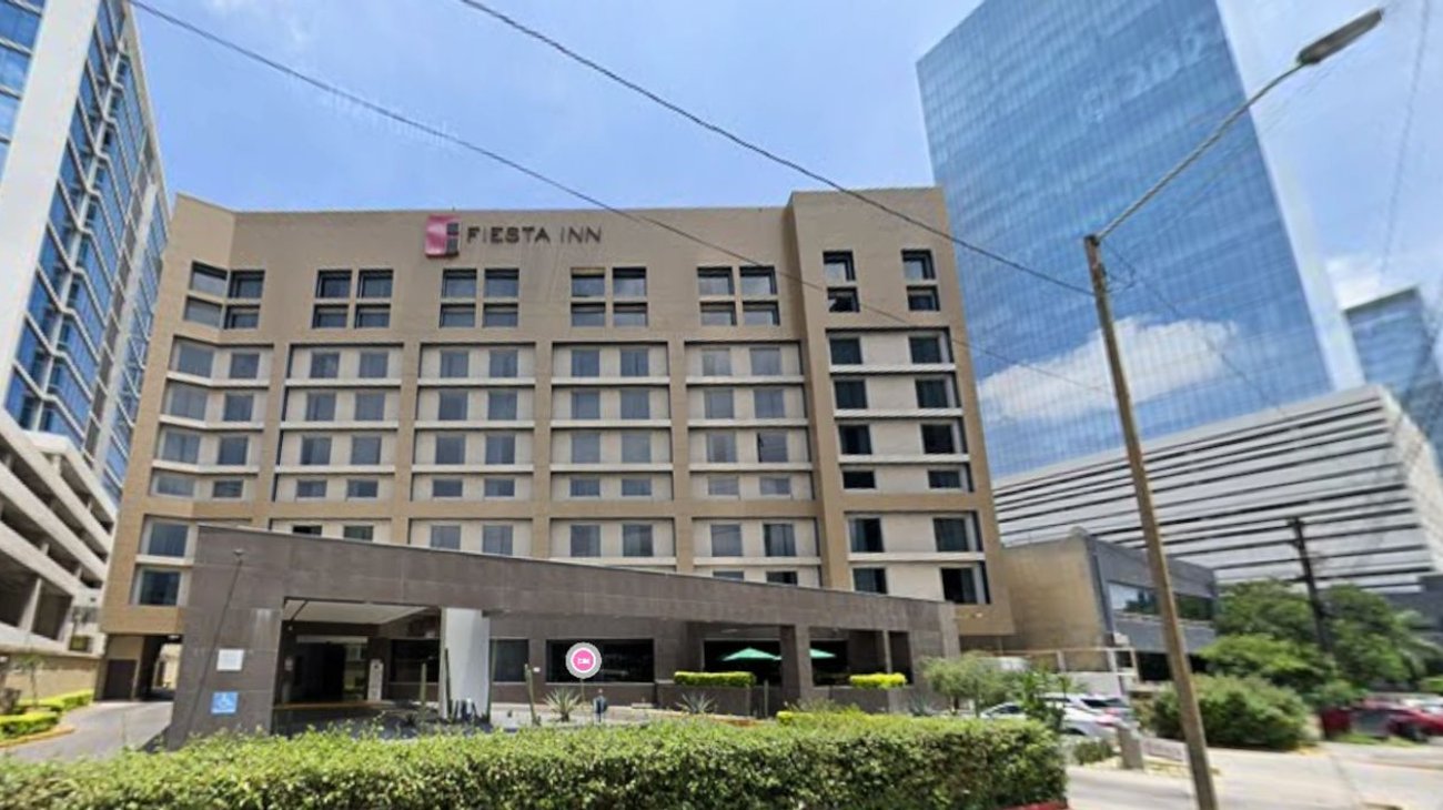 Asaltan a empleados de un hotel de Valle Oriente en San Pedro