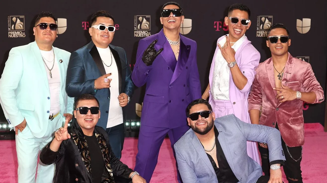 Amenazan a Grupo Firme con restos humanos en Mazatlán