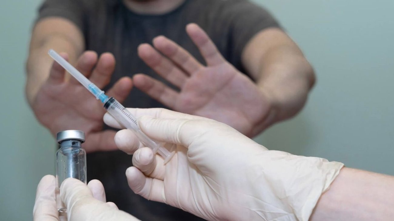 Florida anuncia plan para acabar con las vacunas obligatorias