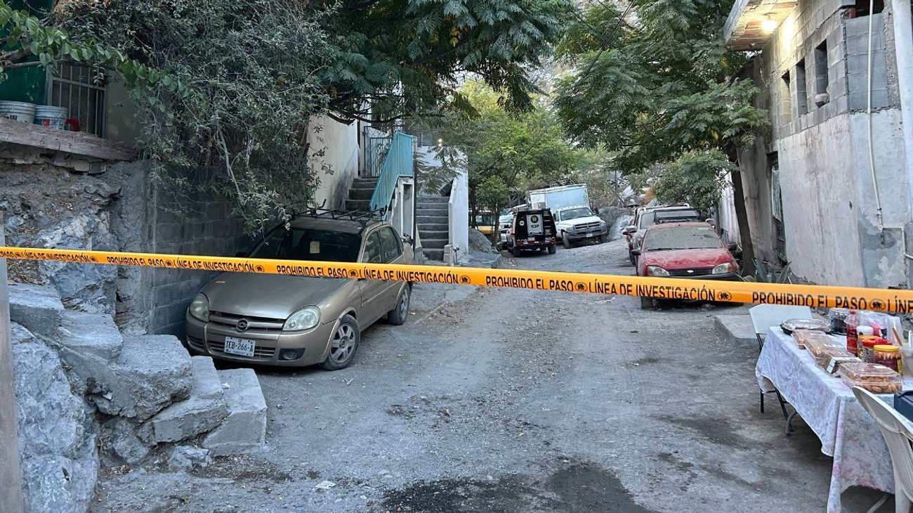 Catean inmueble en Unidad del Pueblo por asesinato de hombre
