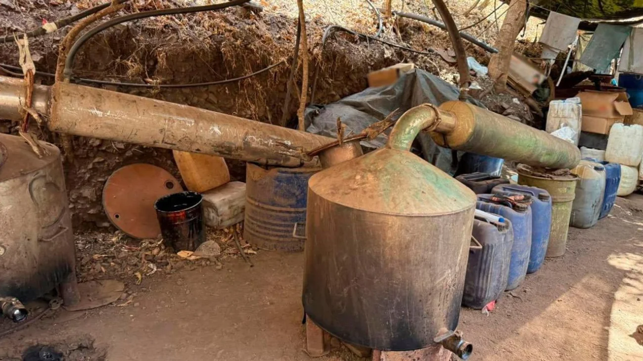 Desmantelan laboratorio de producción de drogas en Durango