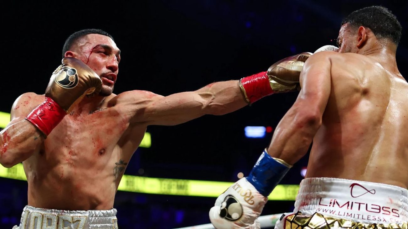 Teófimo López vence a Rolly Romero y conquista título AMB
