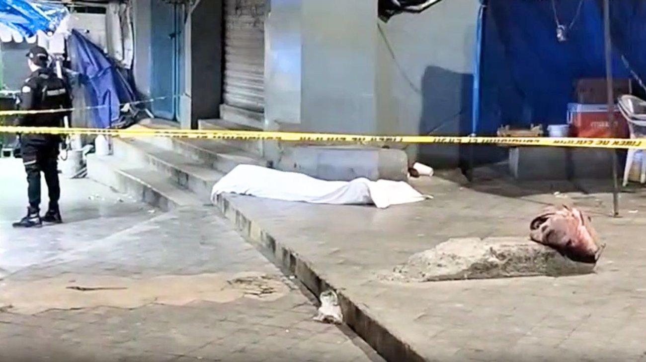 Muere adulto mayor afuera de la estación San Bernabé del Metro