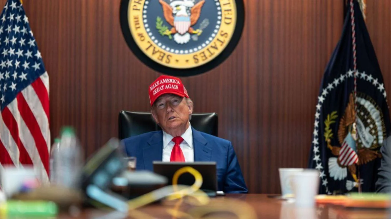 Trump califica como 'débil' respuesta de Irán a bombardeos de EUA