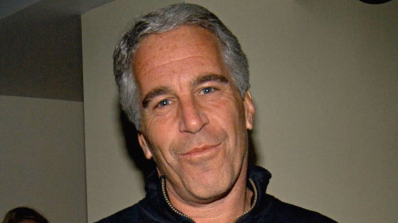 Perturbador: Así es el libro de cumpleaños de Jeffrey Epstein