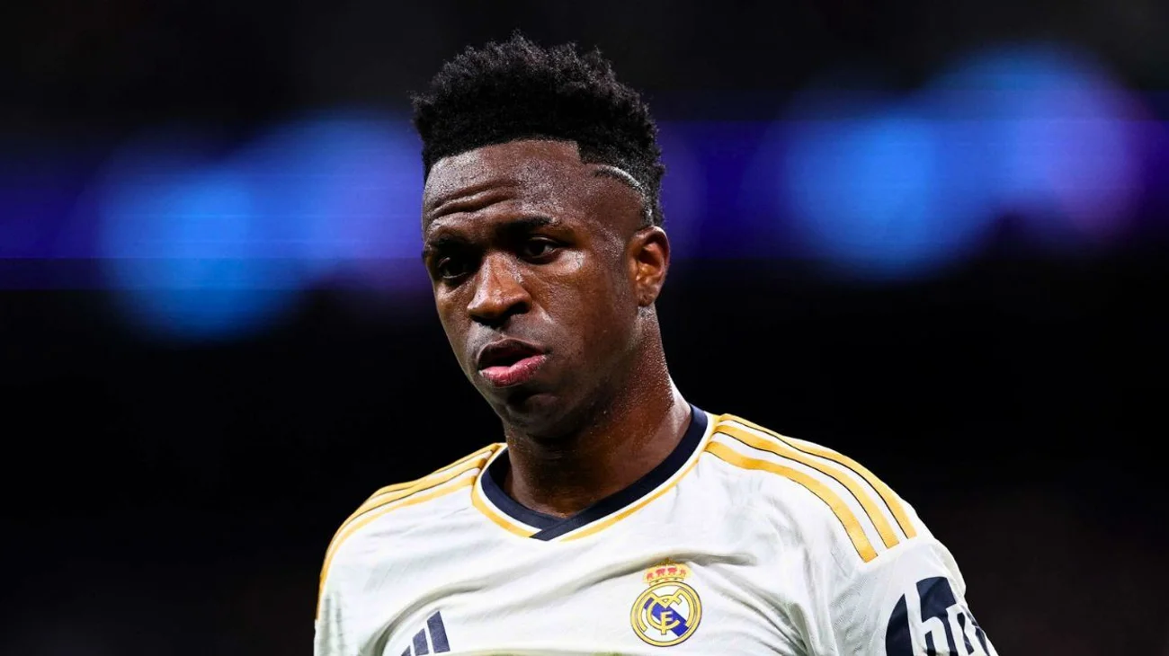 Vinicius temió estar en peligro por muñeco colgado con su imagen