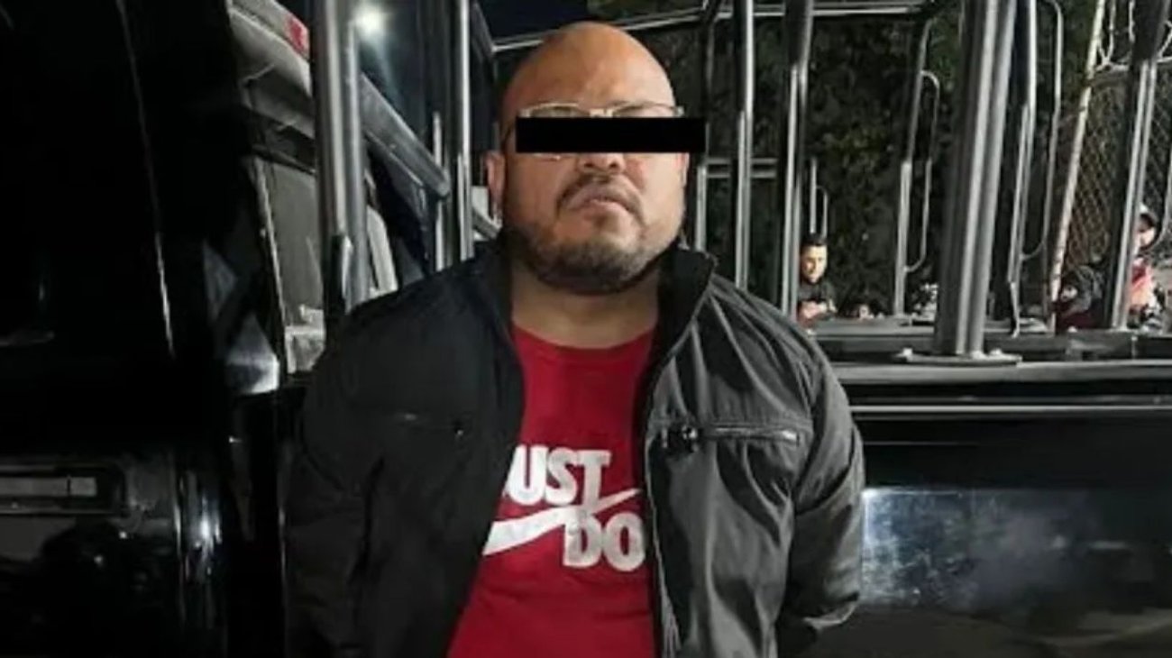 Hombre intentó robar más de 26 mil pesos de ropa en Monterrey