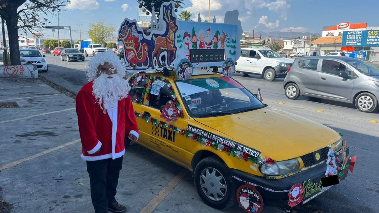 Reno Taxi lleva el espíritu navideño a las calles de Saltillo