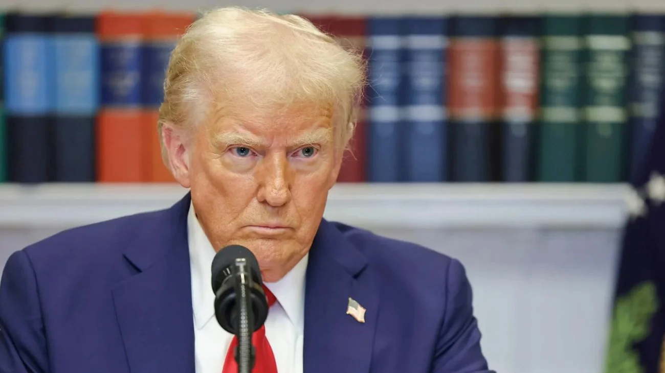 Trump advierte a Irán que responderá con todas sus fuerzas