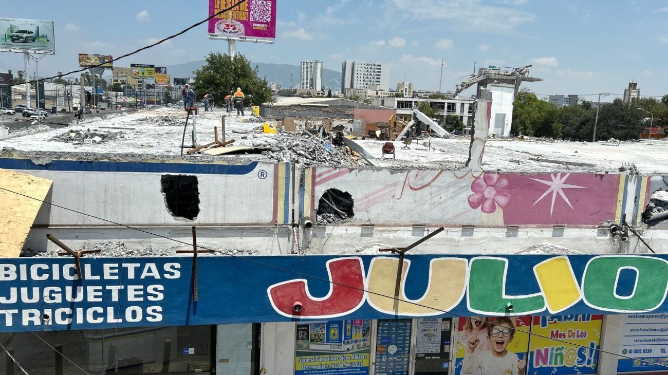 Reinicia demolición de `Julio Cepeda´, en Gonzalitos