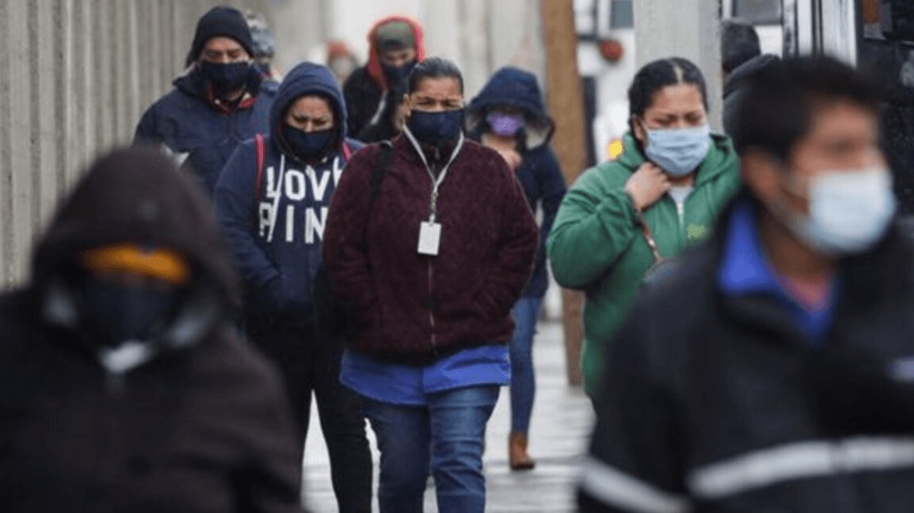 Arriba Frente Frío número 19 acompañado de ráfagas de viento