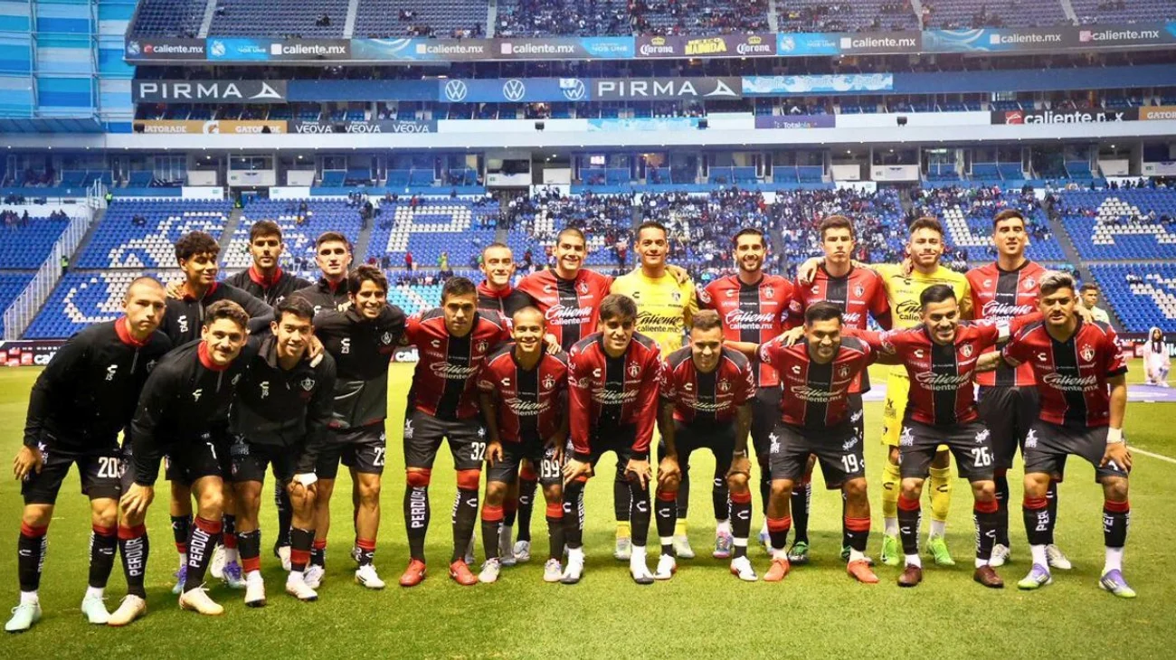 Grupo Orlegi pone en venta al Atlas; solo tendrá al Santos