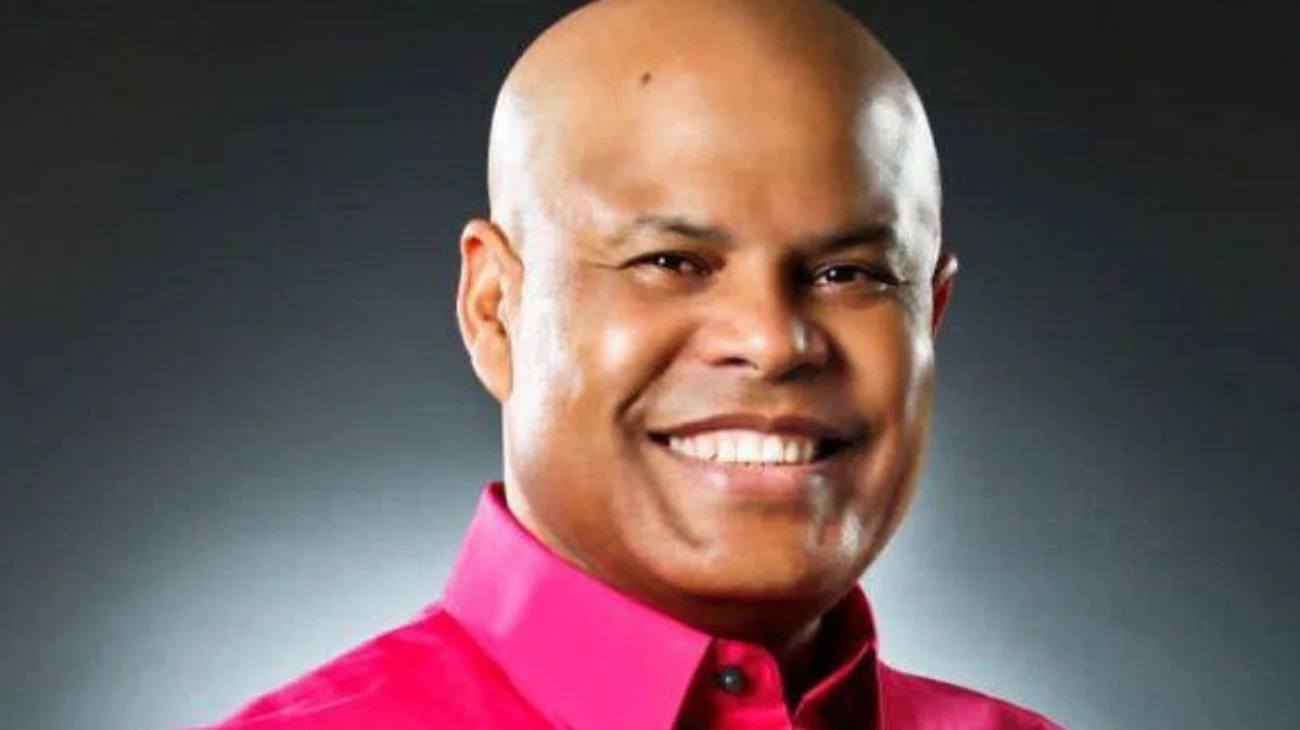 Muere el merenguero Rubby Pérez tras colapso en discoteca Jet Set