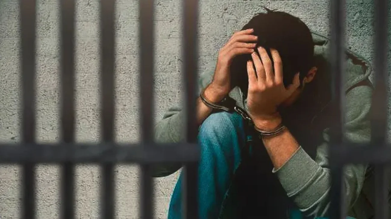 Chico de 15 años asesinó a una mujer para poder escapar de casa