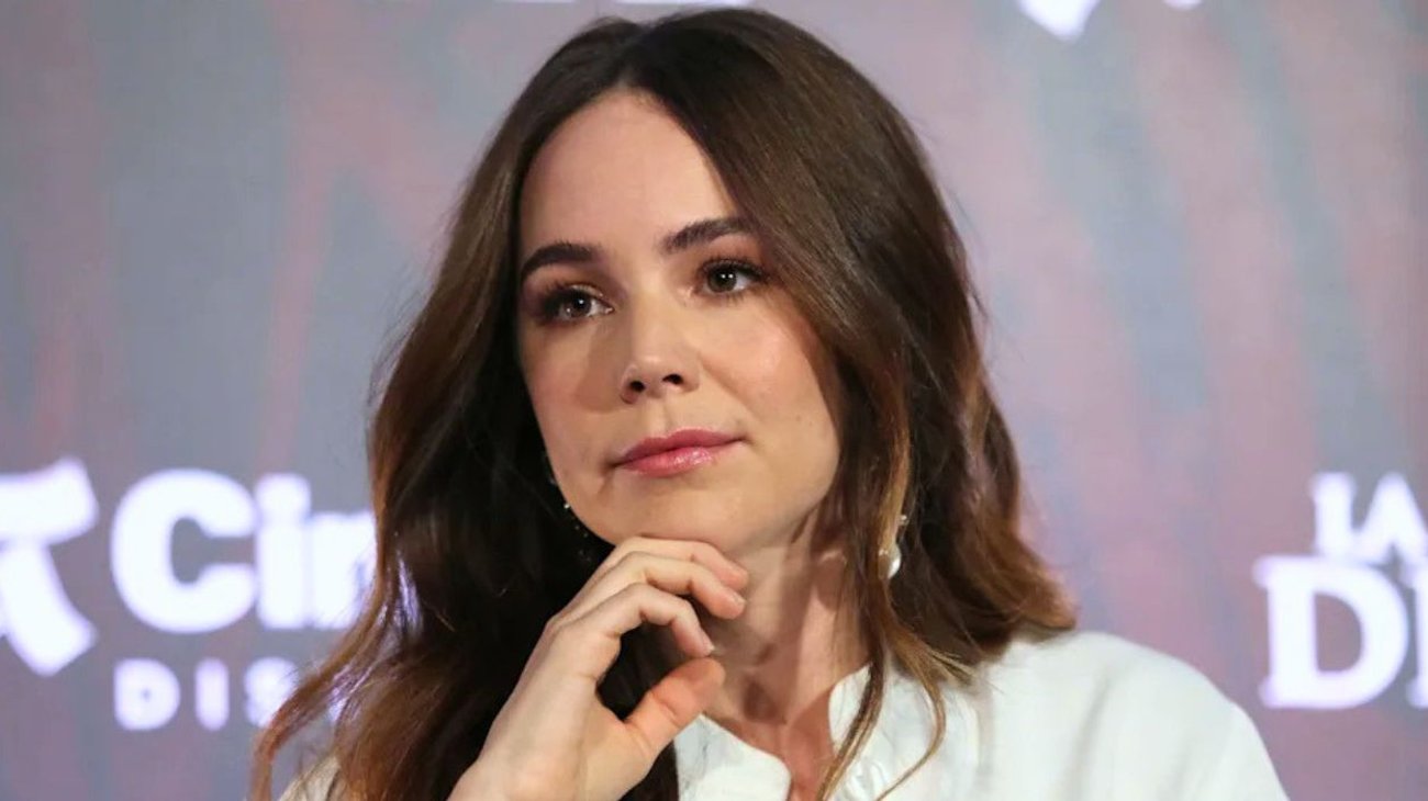 Camila Sodi revela que fue hospitalizada por una histerectomía