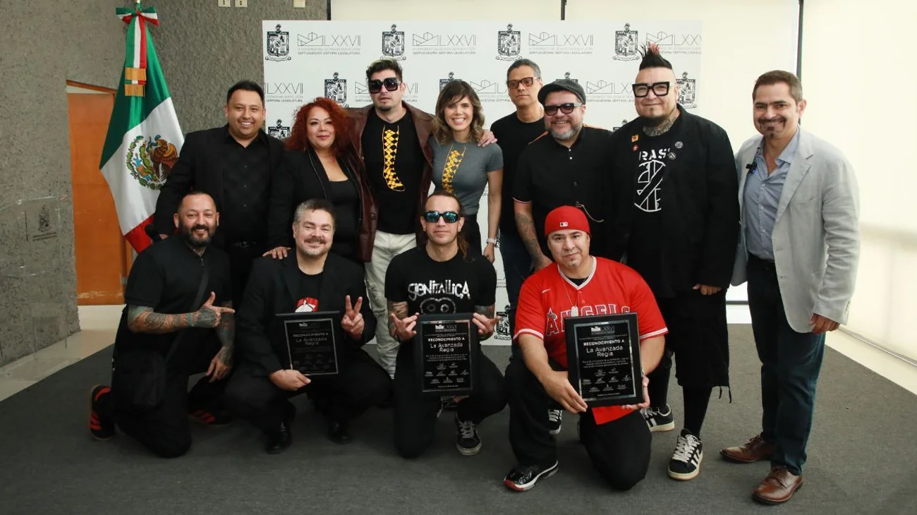 Reconocen a la ‘Avanzada Regia’ en el Congreso