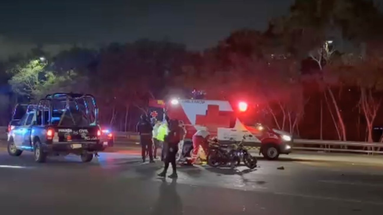 Accidente de motocicleta deja a dos lesionados en Morones Prieto