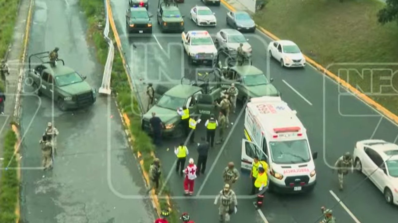 Tres militares lesionados en accidente en Av. Paseo de los Leones