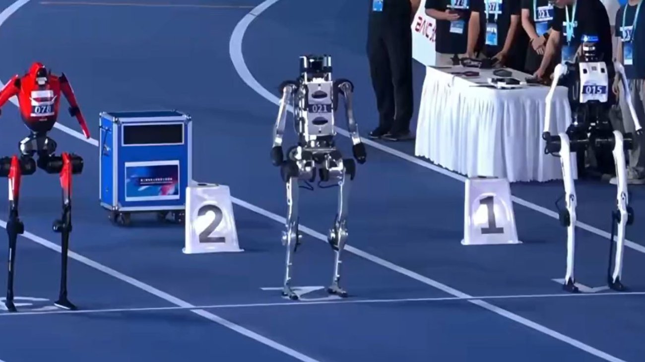 Rompe robot récord de atletismo en juegos de Pekín