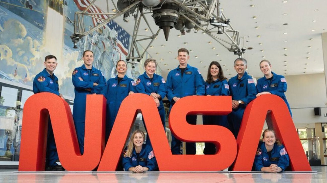 La NASA elige a 10 estadounidenses aspirantes a astronautas