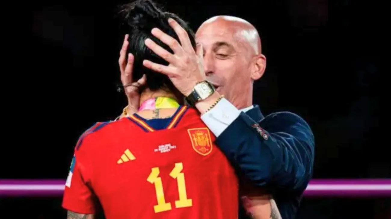 Confirman condena a Rubiales por beso a Jenni Hermoso