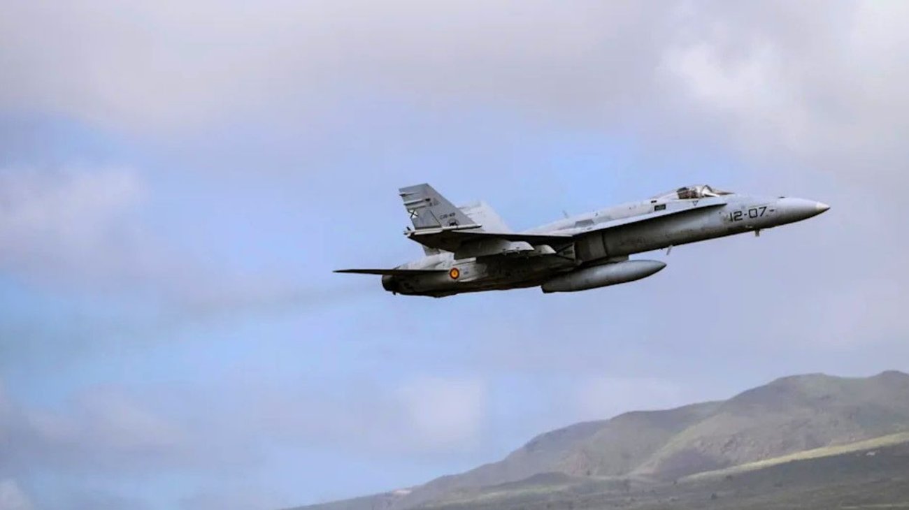 F-18 españoles despegan de urgencia tras detectar dron en Rumanía
