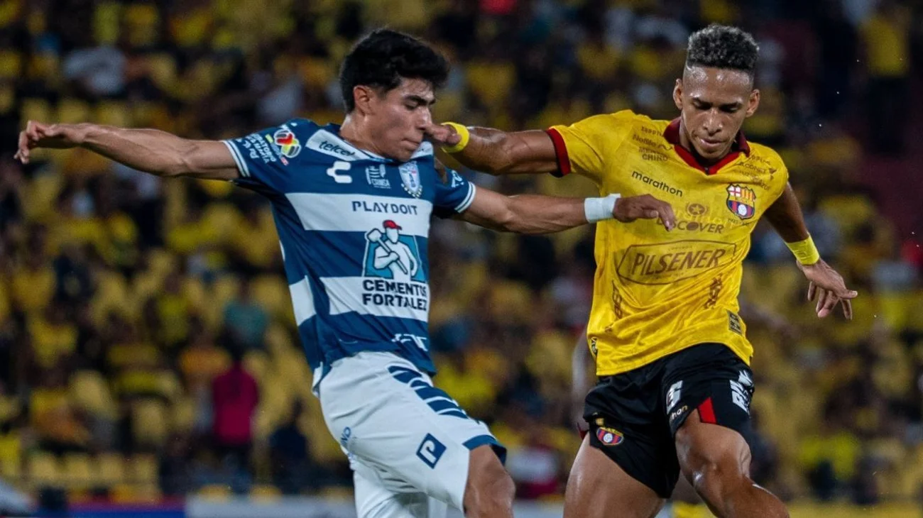 El Barcelona ecuatoriano celebra centenario con goleada a Pachuca