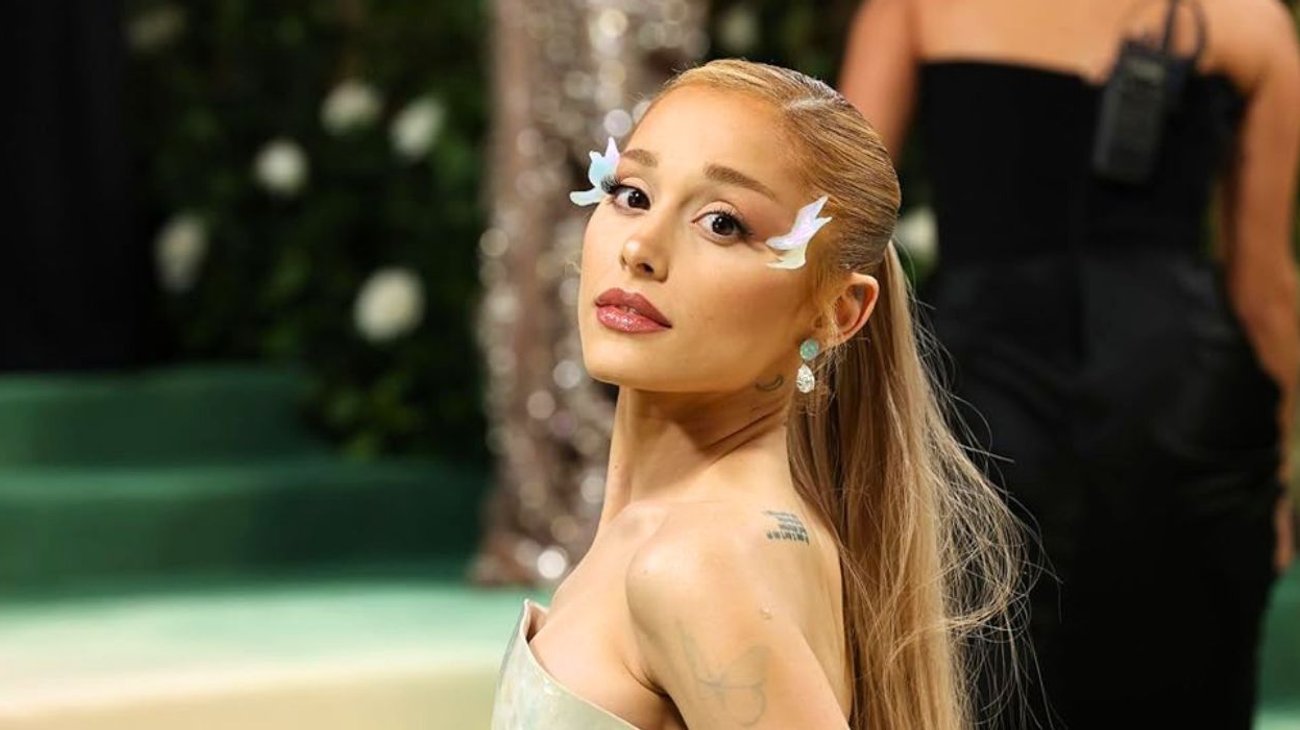 Ariana Grande demanda a hackers por años de filtraciones