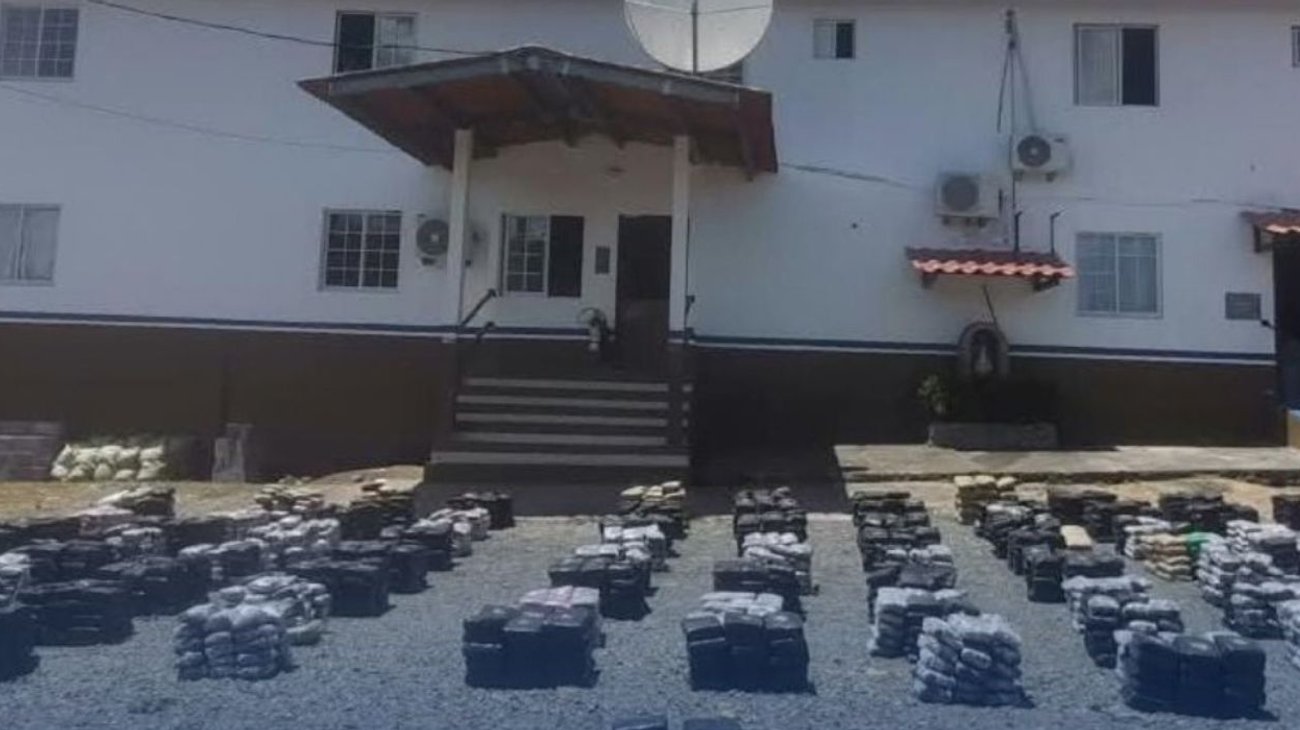 Decomisan droga y detienen a tres extranjeros en Panamá