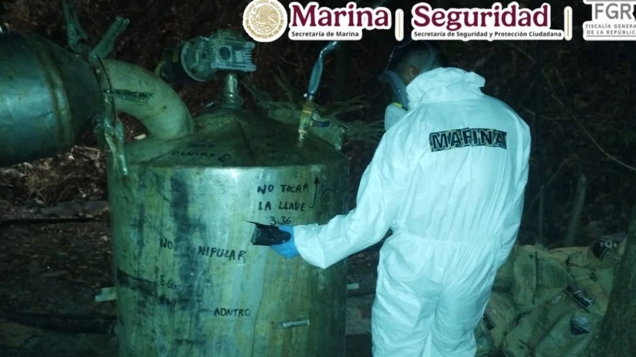 Inhabilitan narcolaboratorio en Durango y aseguran metanfetamina