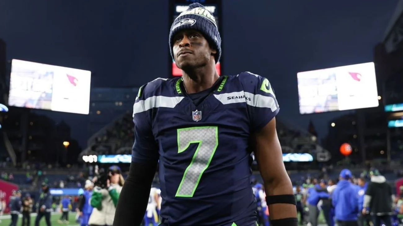 Geno Smith firma por dos años con los Raiders de Tom Brady