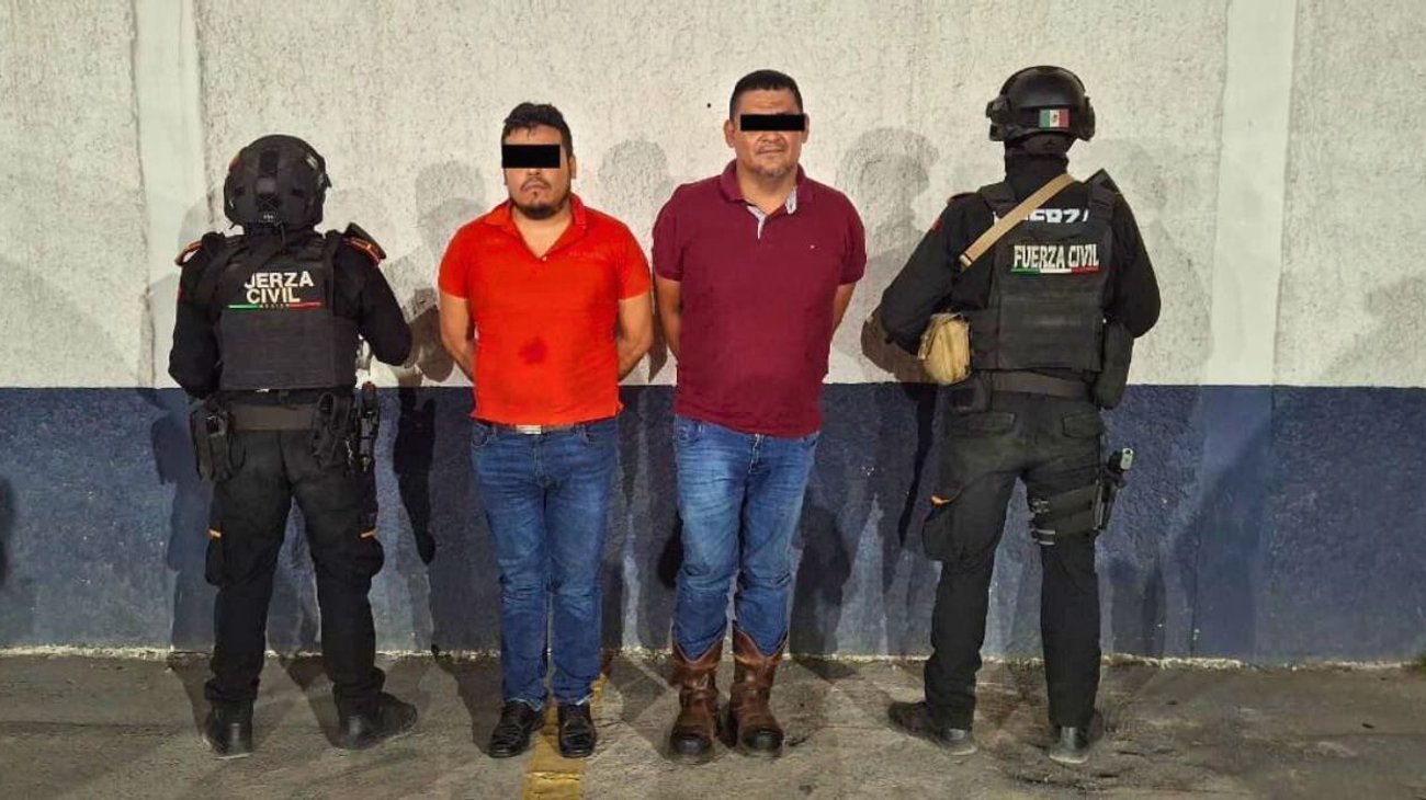 Detienen a dos hombres armados y con droga en Montemorelos