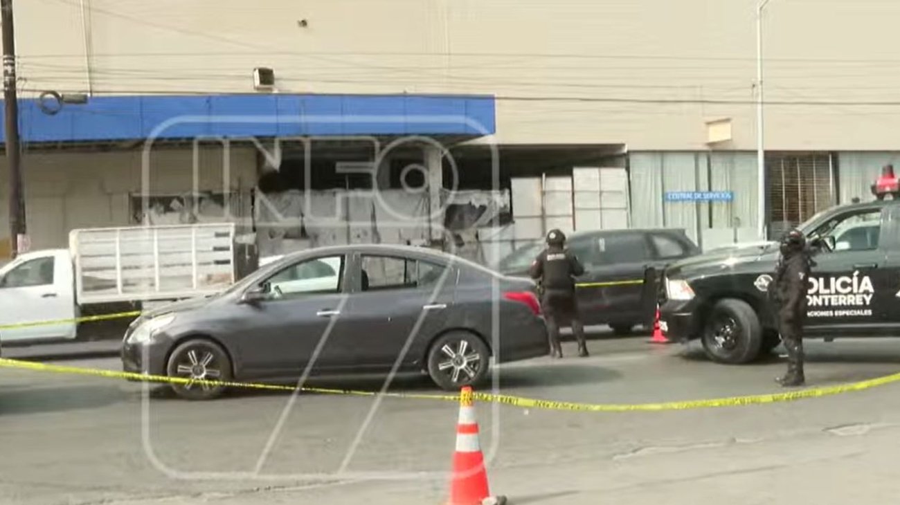 Detienen a hombres armados a bordo de vehículo en Monterrey
