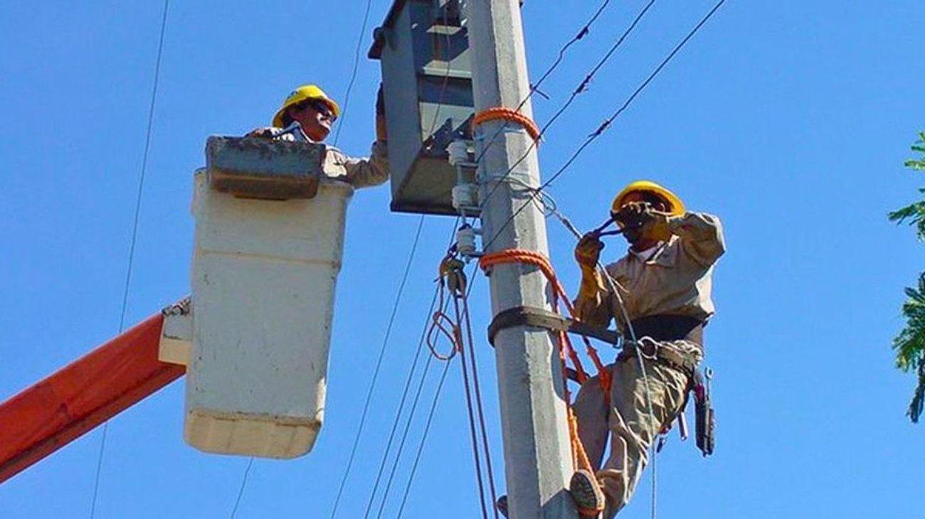 Suspenderá CFE el servicio de luz en estas colonias de Monterrey