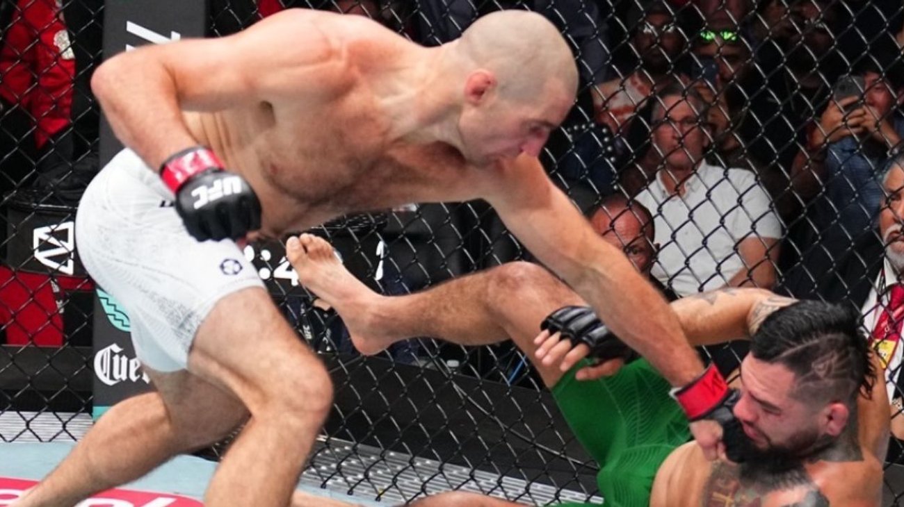 Sean Strickland vence a Anthony Hernandez por TKO 