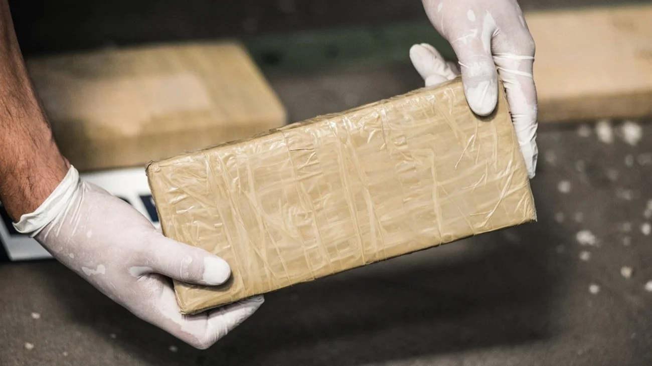 Incautan más de 800 kilos de cocaína en aguas del Caribe