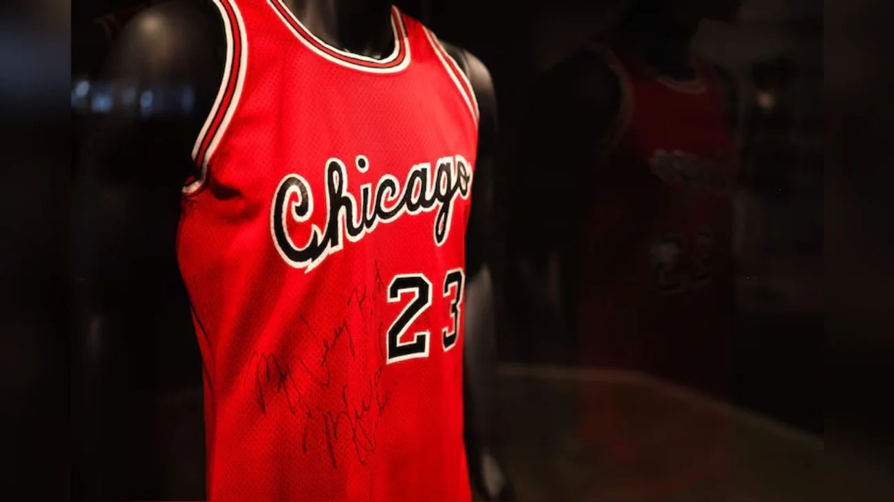 Venden jersey de Michael Jordan cuando era novato a 4,2 mdd