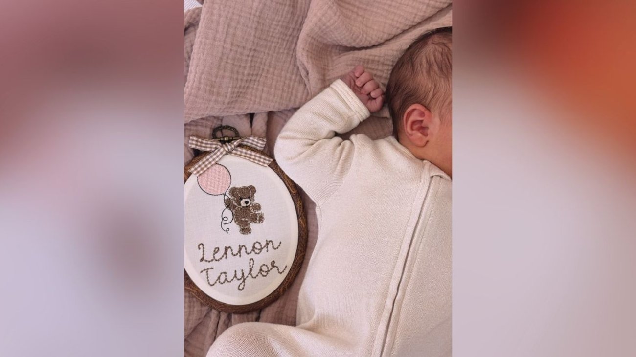 Anuncia Taylor Lautner el nacimiento de su primera hija