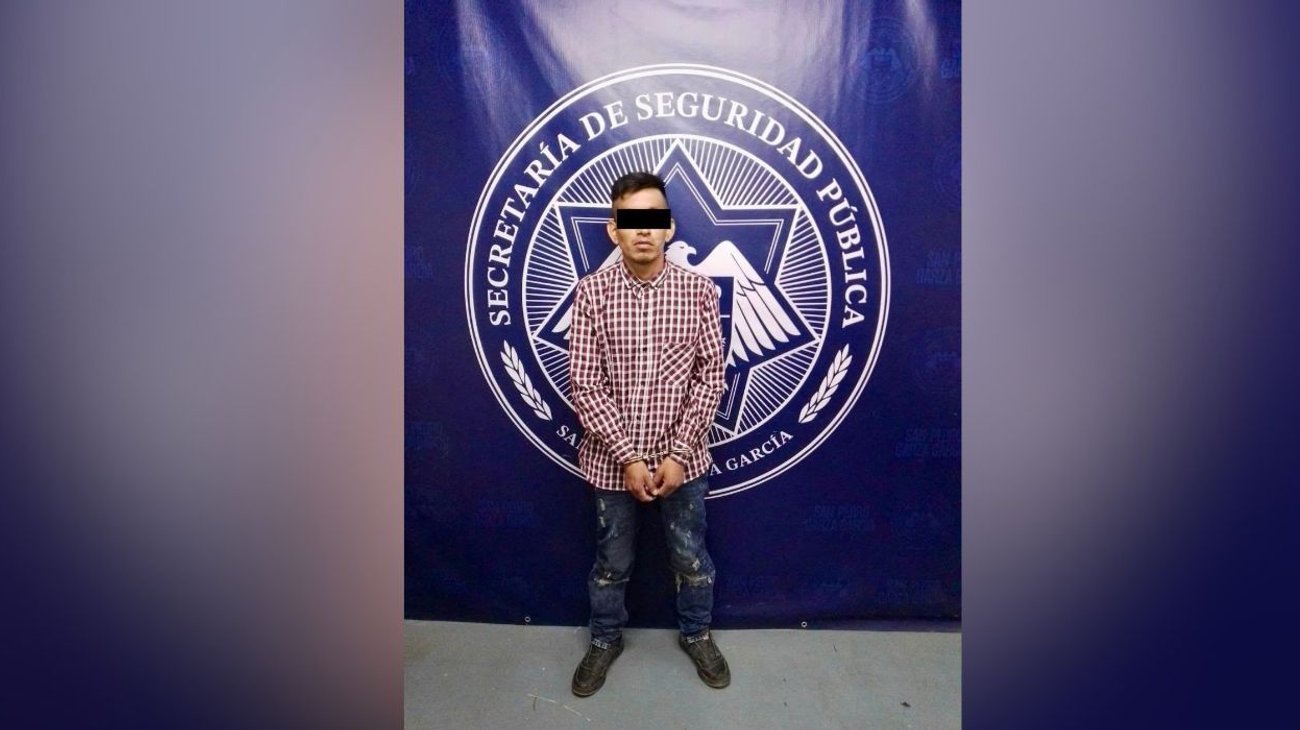 Detienen a hombre con presunta droga en San Pedro