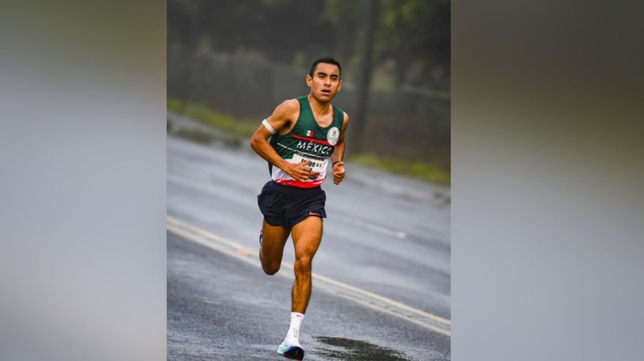 Jorge Luis Cruz rompe en Chicago récord mexicano de maratón