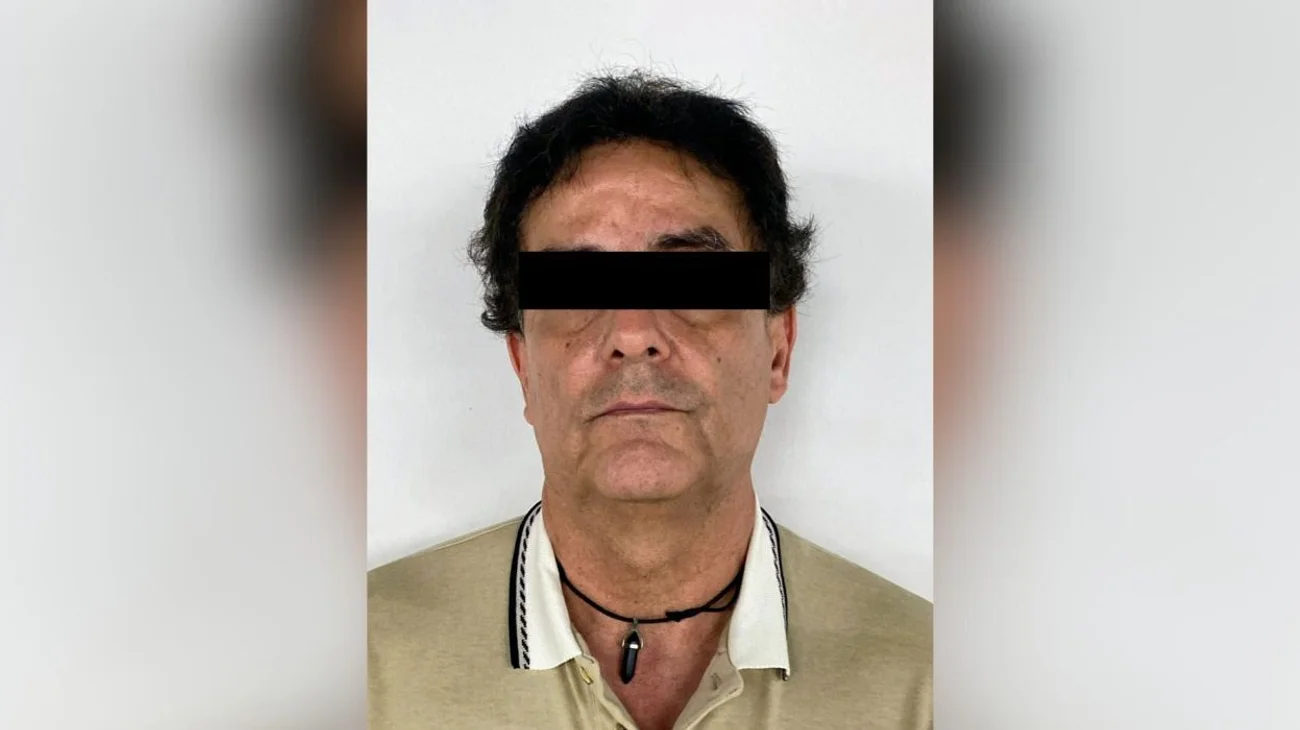 Ex entrenador vinculado por corrupción de menores y acoso sexual