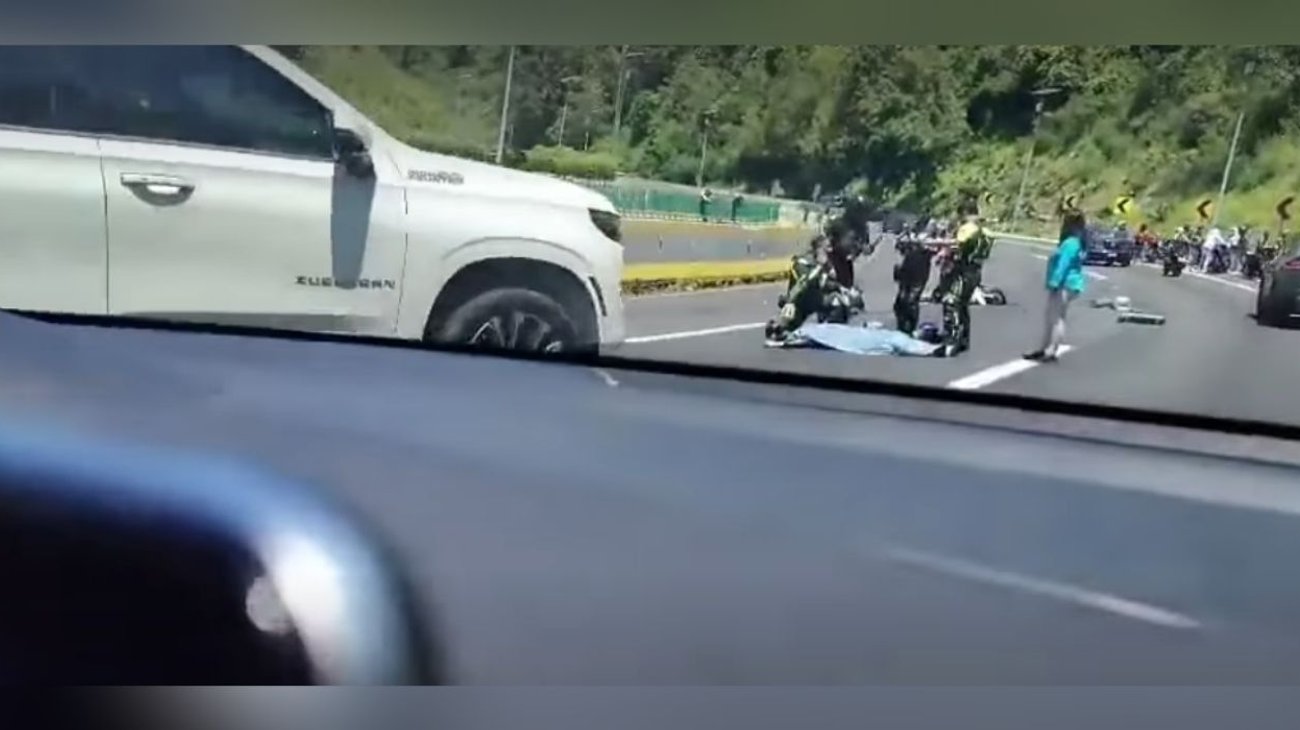 Mueren 2 motociclistas tras accidente en la México-Cuernavaca