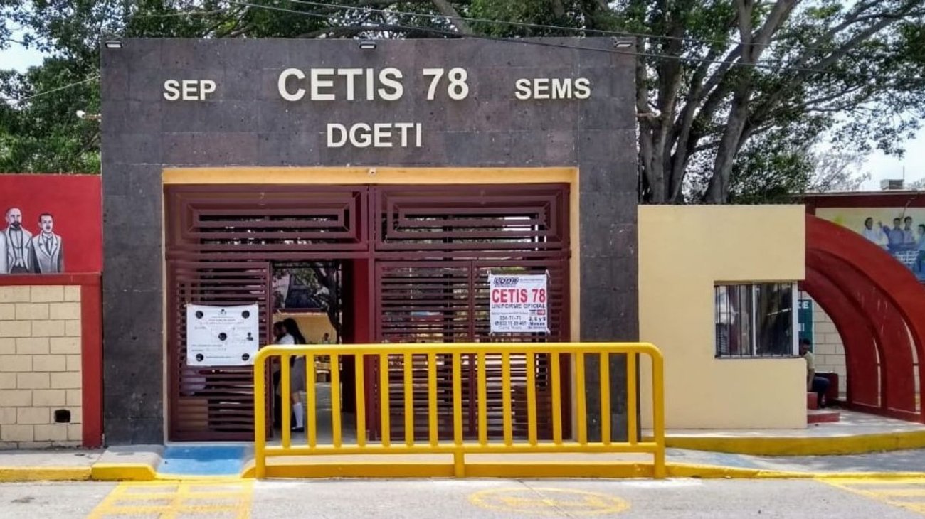 Asignan nuevo director al CETis No. 78 tras protesta violenta