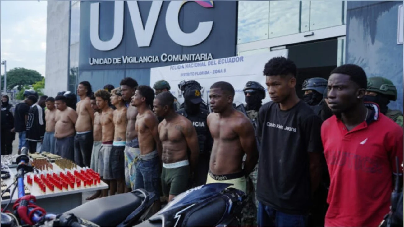 Detienen a nueve hombres tras matanza de 22 personas