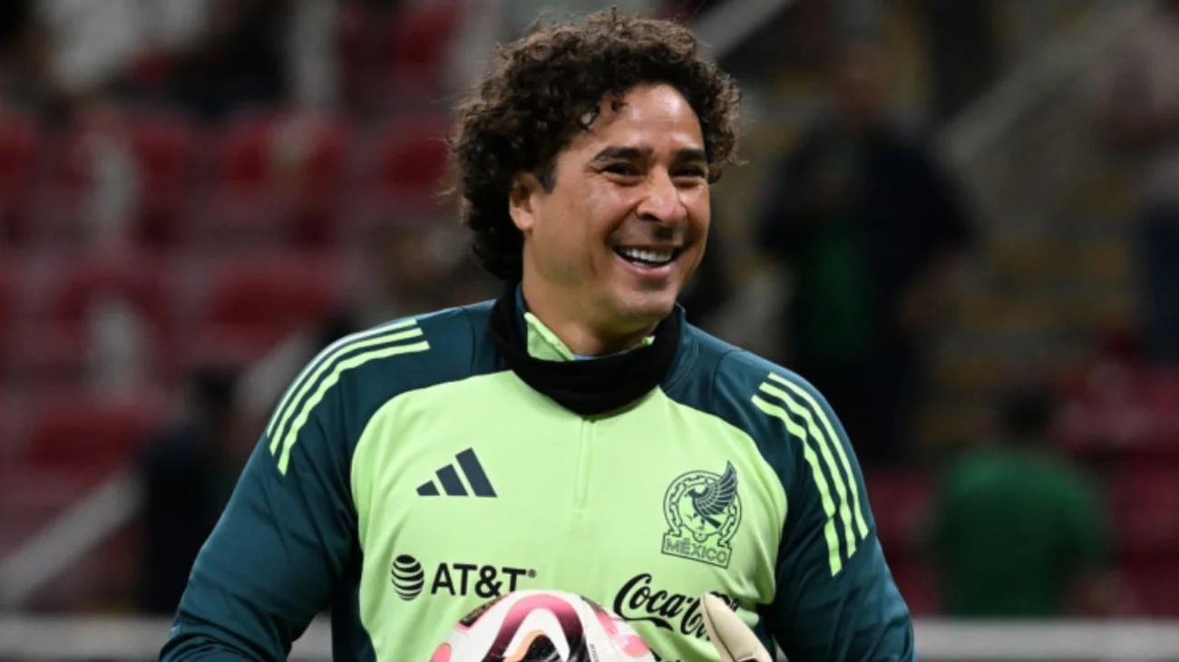 'Memo' Ochoa se siente 'capaz' de jugar el mundial a los 40 años
