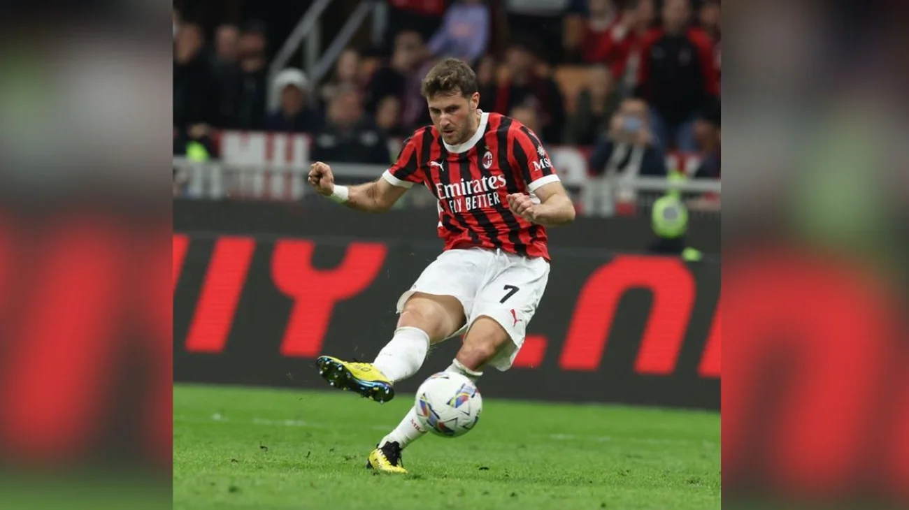 Santi Giménez rescata al Milán antes de la final de Copa