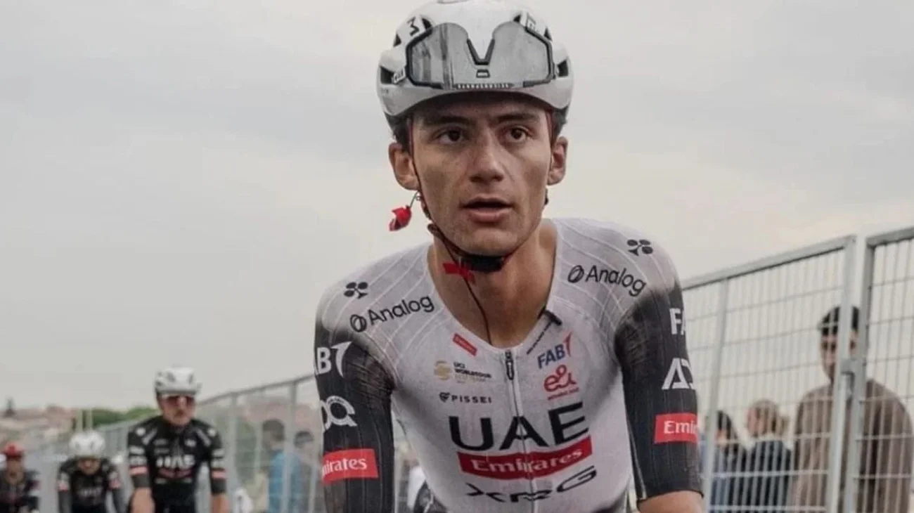 Isaac_del_Toro_gana_la_segunda_etapa_de_Vuelta_a_Austria_8dc44ebf60