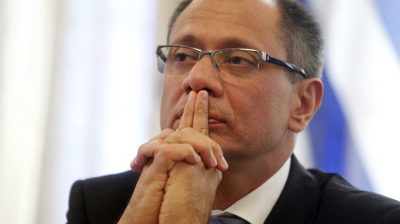 Dar asilo a Glas no resolvería conflicto con Ecuador: AMLO