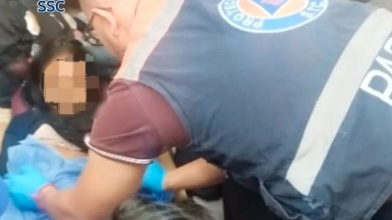 Joven de 13 años da a luz en línea seis del metro en CDMX