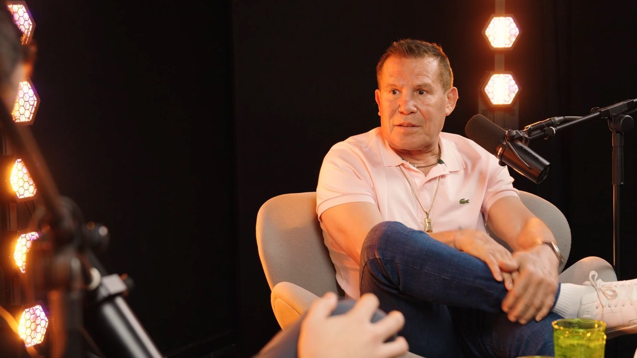 Julio_Cesar_Chavez_cd443678ed